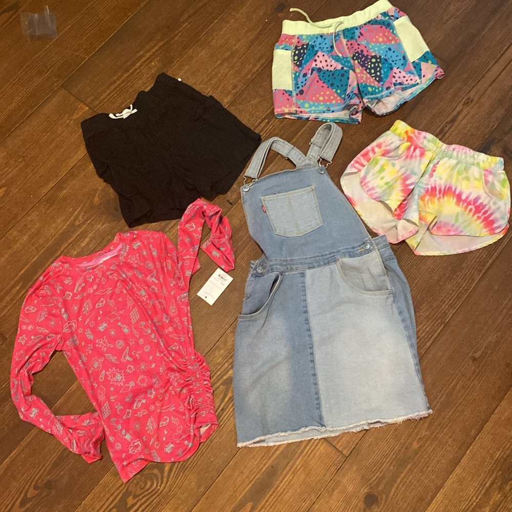 Kids bundle size 10/12  or 12 clothing preowned